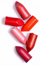isolated-red-lipstick_wprw9p